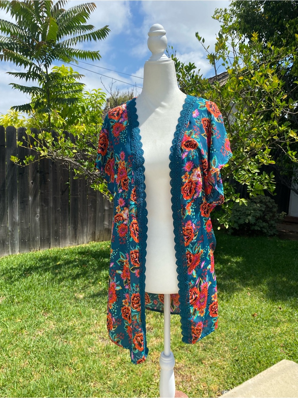 Xhilaration Floral Kimono Teal Boho Cardigan Lace Trim Open Front S/M